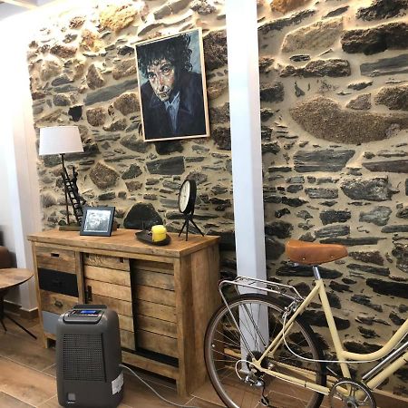 Apartamento Completamente Equipado En Pontedeume. Bagian luar foto